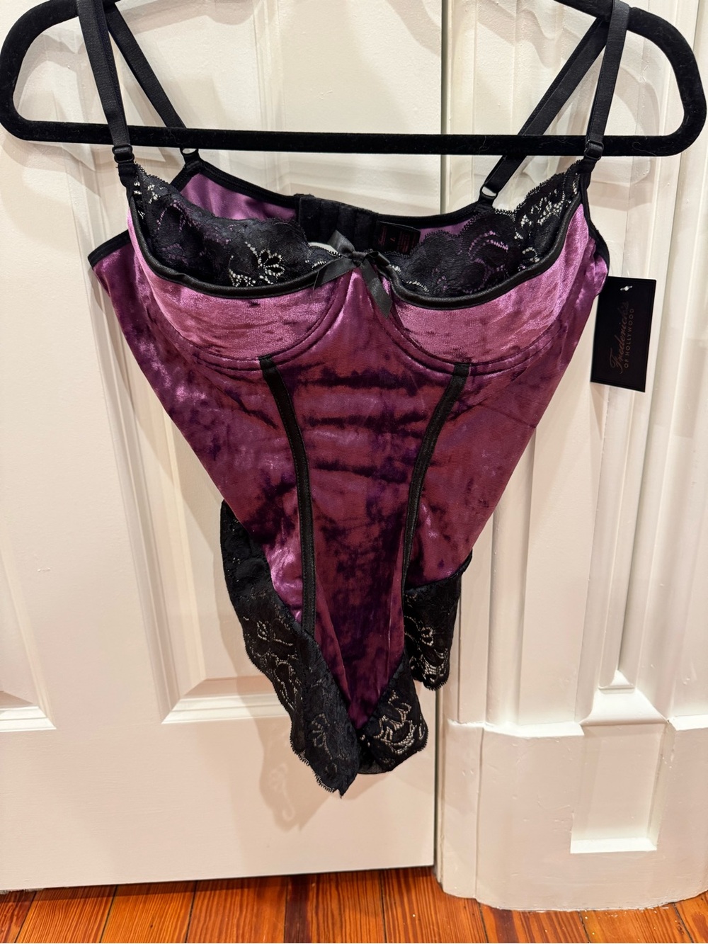 NEW Frederick's of Hollywood Regina Purple Crushed Velvet Teddy Sz L Lingerie